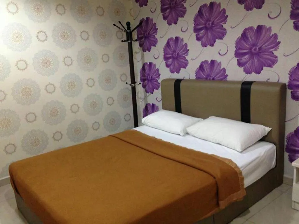 Rst Hotel Τζόχορ Μπάχρου