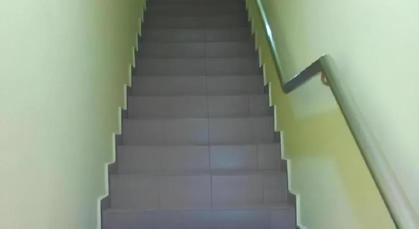 Rst Hotel Τζόχορ Μπάχρου